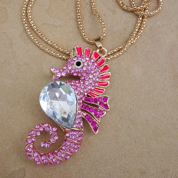 Pink Rhinestone Jewel Seahorse Summer Beach Ocean Statement Necklace - Picture 2 of 8